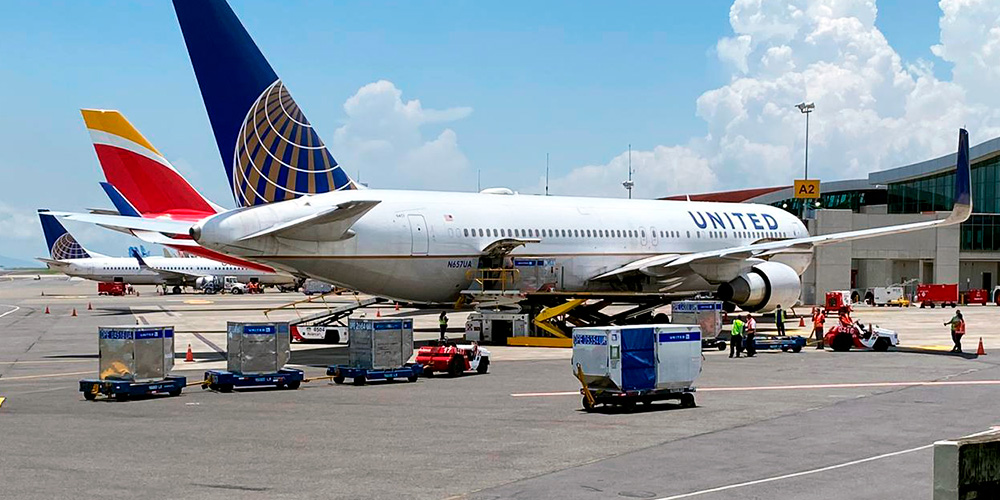 08 Octubre. Frenos a los proyectos de rebajar los precios de los boletos aéreos y la rebaja del pago del impuesto de renta para trabajadores independientes en la Asamblea Legislativa. Con Fernando Rodríguez.