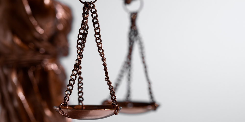 31 marzo 2025: ¿Qué riesgos corren las democracias con constantes los ataques al Poder Judicial? Con Marvin Carvajal.