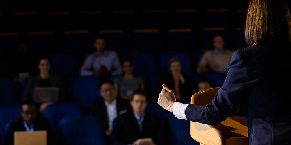 3 abril 2025: Polarización, posverdad y populismo. Con Rotsay Rosales Valladares.