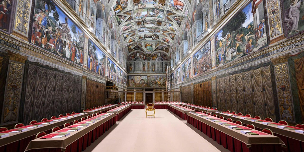 8 mayo 2025: Un Cónclave inédito en la historia. Con Carlos Murillo Zamora.