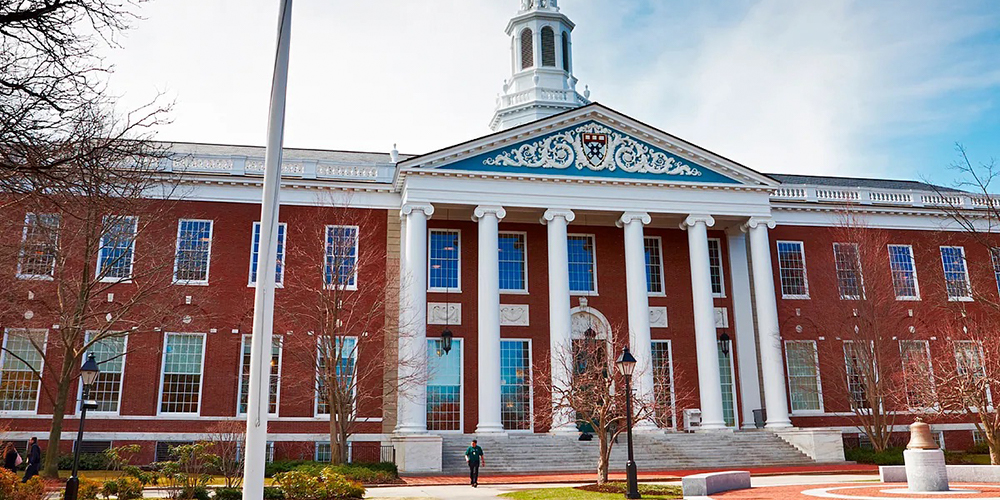 4 junio 2025: El populismo contra las universidades. Con Jorge Herrera Murillo.