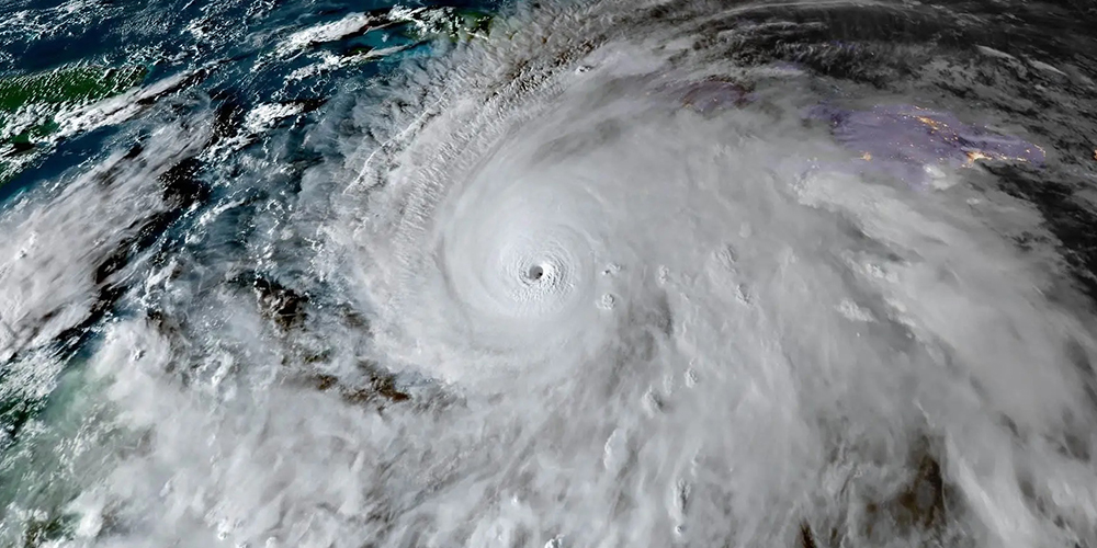 30 octubre 2025: Huracán Melissa símbolo de la nueva era climática. Con Allan Astorga.