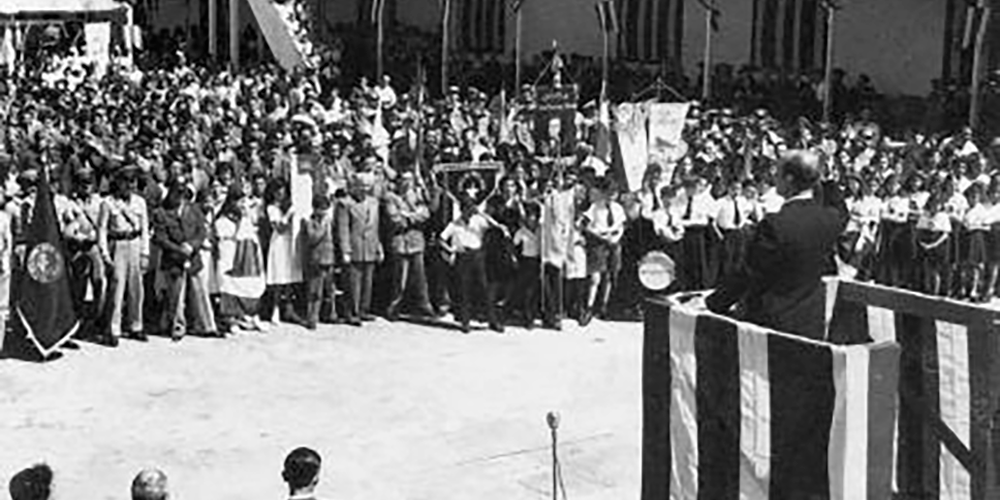 1 diciembre 2025: 77 años de la abolición del ejército. Con Armando Vargas Araya.