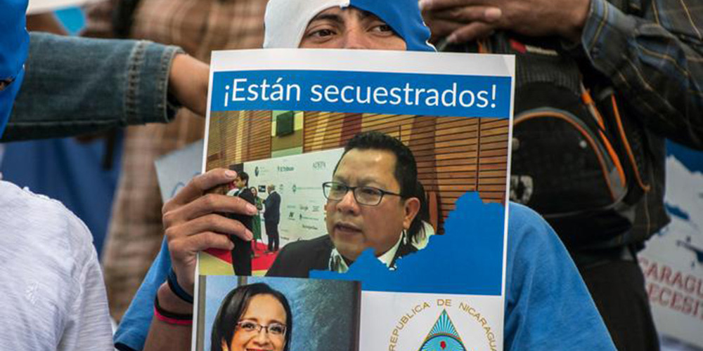 26 diciembre: La nueva ola represiva en Managua ha tocado a periodistas críticos del gobierno, con Javier Sancho y Zoilamérica Ortega Murillo.