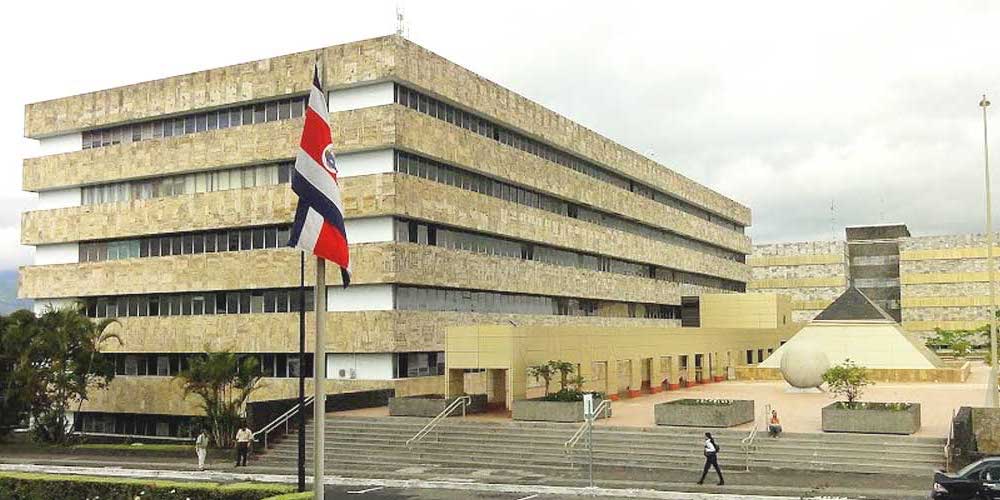 17 de julio: ¿Cómo entender este nuevo capítulo de la aguda crisis que atraviesa el Poder Judicial como una oportunidad para recuperar la dignidad y credibilidad? con Fernando Cruz, Paul Rueda y Román Solís