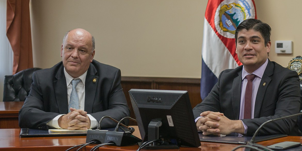 10 Setiembre: Primer día de huelga. Las impresiones iniciales del movimiento, con Rodolfo Piza.