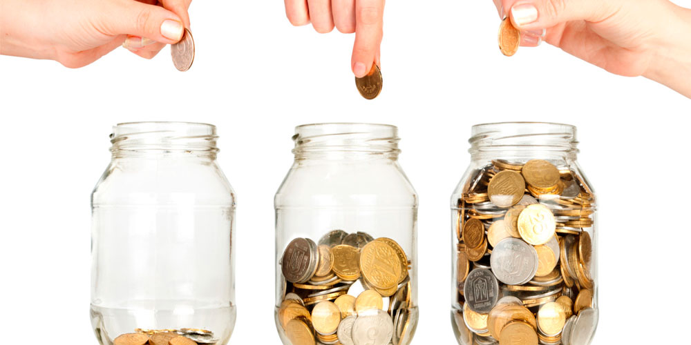 4 de enero: hábitos de consumo, endeudamiento y economía familiar, con Mayela Rojas y Juan Enrique Muñoz.