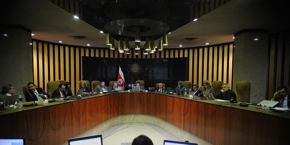 La elección de una nueva magistrada en la Corte Plena y la lucha por la paridad en puestos de relevancia, con Gloria Valerín