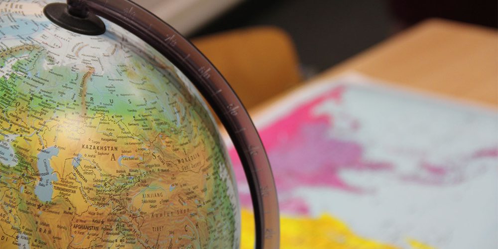 16 de octubre: Análisis del panorama político internacional, con Constantino Urcuyo