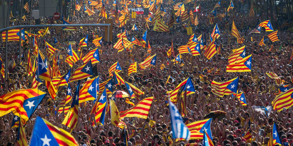 Nacionalismo y populismo en América y Europa: con el Director del Doctorado en Gobierno y Políticas Públicas de la Universidad de Costa Rica y experto en política internacional, Dr. Carlos Murillo.